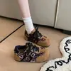 Zapatos de mujer casuales, de suela gruesa, que aumentan la altura, de talla grande, nuevos zapatos de plataforma con estampado de leopardo retro y hebilla de cinturón, otoño/invierno 2026, al por mayor