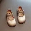 Zapatos de Princesa para Niñas de Primavera y Otoño Suela Blanda Zapatos Negros Individuales para Niños Nuevo Estilo 2026 Estilo Británico Zapatos Pequeños de Cuero Mary Jane para Bebé