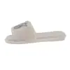 Zapatillas Peludas de Diamante de Marca de Moda para Mujer Otoño/Invierno 2025 Nuevas para el Hogar Brillantes de Diamante Planas Cálidas Deslizables Talla Grande