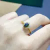 Anillos de ópalo negro natural de colores llenos de color fuego piedra principal grande 5 * 7 mm plata de ley 925 incrustación de precisión