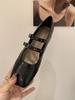 Sapatos Femininos Mary Jane de Couro Salto Médio Quadrados Retrô Francês Boca Rasa Estilo Fada para Noite e Dia a Dia Salto Grosso