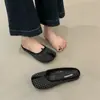 Zapatos Retro de Punta Dividida de Nicho para Mujer 2026 Nuevos Zapatos de Lunares Hada Zapatos de Pezuña de Cerdo Suela Suave Mocasines sin Talón de Punta Cerrada