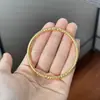 Pulsera Transfronteriza Europea y Americana Nuevo Estilo Textura Irregular de Papel de Aluminio Diseño de Nicho Anillo Liso Tallado Joyería de Mano de Alta Gama para Mujeres