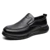 Zapatos de hombre de talla grande para cruzar fronteras, nuevos 2026, cuero genuino, suela blanda, slip-on, estilo casual de negocios, de cuero, antideslizantes, ligeros, zapatos de papá