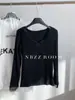 Camiseta de Capa Interior con Retazos de Encaje Estilo Francés, Puro Deseo, Cuello en V, Camiseta Femenina Ajustada de Manga Larga, Principios de Primavera 2026