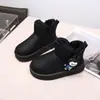 2025 Nuevas Botas de Algodón Cálidas de Invierno para Niños Botas Cortas de Nieve Cálidas para Hombres y Mujeres Zapatos de Algodón Medianos para Niños 5064
