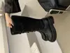 Botas de Cano Alto Estilo Retro Espessas com Fivela Redondas para Mulheres 2026 Novo Estilo Botas de Cavaleiro