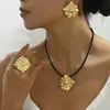 Collar Anillo Geométrico de Moda Transfronterizo Nuevo para Mujer Gargantilla de Nicho Set de Joyería de Lujo Ligero de Alta Gama para Mujer