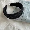 Faixa de cabelo artesanal estilo coreano com aba larga, design de tecido texturizado retrô, perfeita para prender o cabelo, adicionar um toque de elegância e adequada para o uso diário.