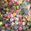 32mm/28mm muñeca mixta huevo retorcido paraíso colorido bola flotante de agua moneda de 1 yuan máquina de bolas elásticas bola de huevo retorcido