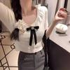 Suéter elegante y suave con cuello de muñeca y lazo de encaje para mujer, top corto ajustado de manga corta de verano 2024