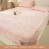 Lençol de Elástico Gaze Dupla Camada 100% Algodão Peça Única Colcha Jacquard 100% Algodão Fronha Conjunto de Três Peças Quarto de Estudante Lençol de Cama Cobertura Total Antiderrapante 2