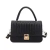 Bolso tejido de color liso, minimalista, superventas transfronterizo, bolso pequeño cuadrado para el hombro, bolso cruzado nuevo para mujer, moderno y elegante