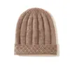 Gorro de Punto Plegable de Cachemira 2026 Otoño/Invierno Nuevo para Mujer de Alta Gama Color Sólido Acanalado Engrosado Cálido Moderno Casual
