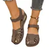 Sandalias de cuña de punta cerrada para talla grande en stock, moda europea y americana de verano, versátiles sandalias huecas de velcro para mujer 2026
