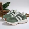 Moda Otoño 2026 Nuevo Estilo Tenis Blancos para Mujer Estilo Coreano Retro Bloque de Color con Cordones Zapatos Casuales