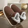 Novos Sapatos de Algodão de Inverno para Idosos Usarem ao Ar Livre, Sola Macia Antiderrapante, Resistente ao Desgaste, Chinelos de Algodão de Pano de Pelúcia Super Grossos Quentes para Interior, Atacado