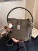 Bolso Cubo Estilo Francés para Mujer 2026 Nuevo Color de Moda Bolso de Hombro con Bloques de Color Bolso de Mano de Nicho para Viajes Diarios Bolso Pequeño Cruzado para Mujer