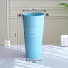 Cubo de Flores de Hierro con Mango de Madera Azul Transfronterizo Tubo para Arreglos Florales Decoración del Hogar Floristería Cubo de Flores de Hierro Despertar de Flores de Agua Profunda Fabricante