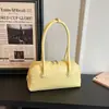 Bolso de Hombro Retro de Moda para el Hogar Shuai Mi para Mujer 2026 Nuevo Modelo Bolso Boston de Nicho Bolso Almohada para Hombro para Viajes para Mujer