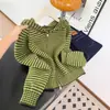 Thirteen Lines~Sudadera con Capucha y Rayas Gruesas de Color Contrastante Coreana para Mujer Invierno Nuevo Cárdigan de Punto Holgado