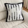 Serie creativa en blanco y negro nueva funda de almohada para sofá almohada decorativa de lujo ligero estilo europeo hotel hotel famoso cojín para coche