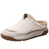 Sapatos Femininos Gongyang 2026 Inverno Novos Quentes com Forro de Lã Meia-Abertos Chinelos Casuais Versáteis Sapatos de Casa para Mulheres