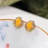 Yilu Plata Jade Cera de Abeja S925 Plata de Ley Chapado en Oro Auspicioso Ruyi Estilo Chino Retro Superficie de Huevo Aretes de Botón de Plata Fábrica