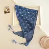 Bufanda Triangular Floral Azul y Blanco Vintage Nueva Primavera/Verano con Borlas y Bordes Fruncidos, Bufanda Decorativa Pequeña de Cuello Estilo Artístico