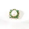 Broche Magnético Antiextracción de Perlas Geométricas Graduadas de Circonita de Nuevo Estilo con Diamantes, Brillante y Versátil, Accesorio de Lujo de Moda para Mujer