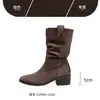 Botas femininas vintage cáqui empilhadas, botas de cowboy para montaria, novo modelo outono e inverno 2026, salto grosso, superfície macia, botas estilo Martin com forro de fleece