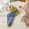 Otoño e invierno cálido más terciopelo engrosado calcetines de mujer imitación visón terciopelo calcetines de media caña color sólido ins calcetines de piso color caramelo calcetines para dormir