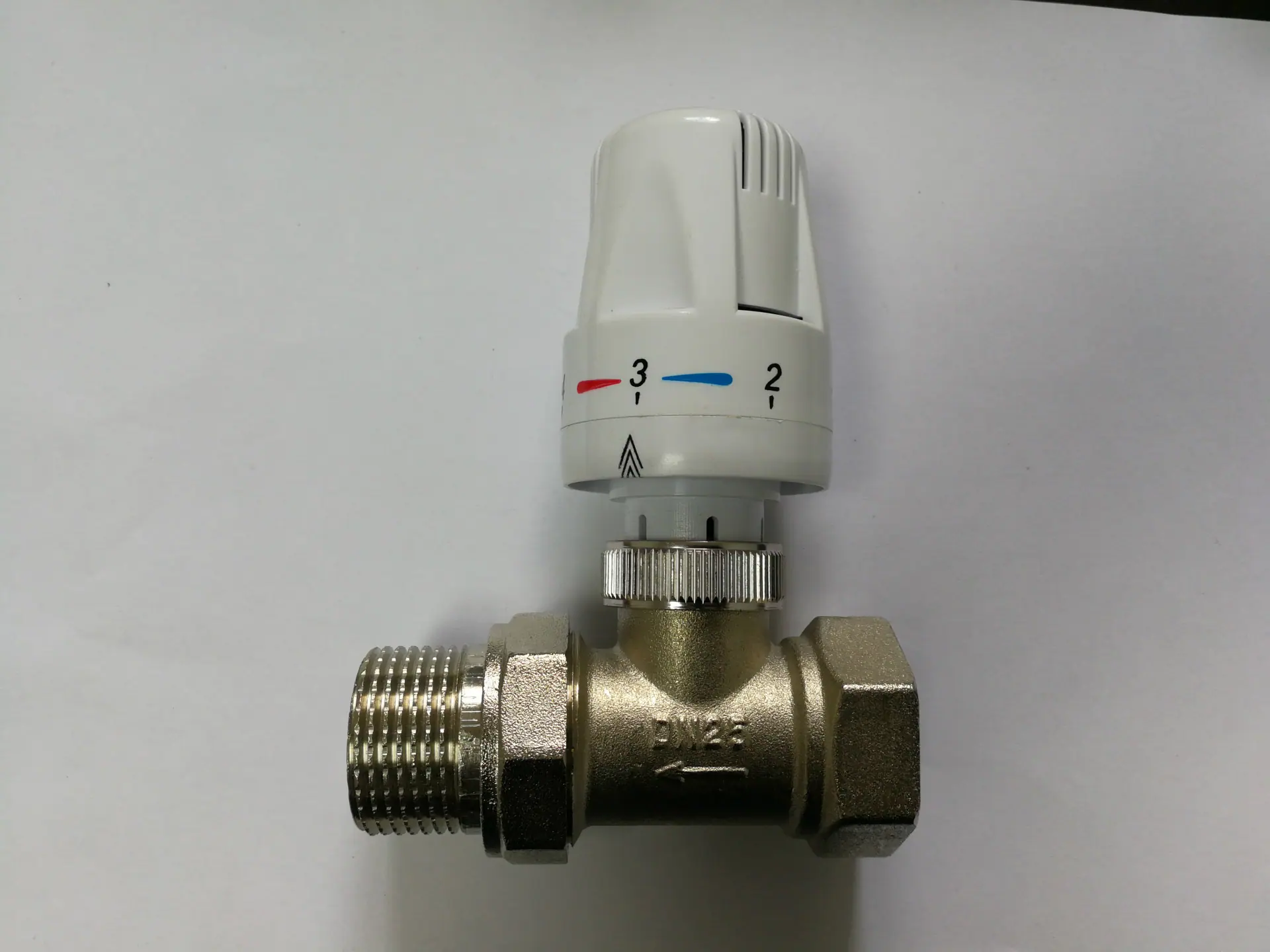 DN25恒温阀直式