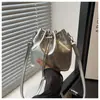Bolsas Populares de Este Año para Mujer 2025 Nuevo de Moda Tendencia Casual Bolso de Hombro Diseño de Nicho Bolso Cruzado Tipo Cubo para Viajar