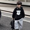 Tongku 2025 Coleção de Inverno Infantil Huzhou Zhili Roupa Infantil Estilo Coreano Moletom Infantil com Capuz e Estampa de Cachorro Pelúcia para Meninos