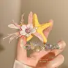 2026 Nuevo Pinza de Pico de Pato Floral de Alta Gama para la Costa con Pasador de Flor de Peonía Simulada, Accesorio para el Cabello de Estilo Vacacional para el Lado