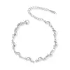Pulseira de Aço Inoxidável 18K Flor Cruz Estrela Simples Feminina Luxo Leve Nicho Versátil Toque de Alto Padrão Joia de Mão Banhada a Ouro