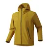Estilo igual Familia Kai cortavientos de caparazón blando ropa para senderismo y montañismo para hombre resistente al desgaste deportiva exterior otoño e invierno chaqueta impermeable abrigo para mujer