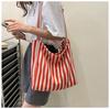 Bolso de mano artístico retro de estilo coreano, sencillo y fresco, con rayas, bolso de hombro, bolso de compras informal de gran capacidad a la moda.