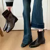 Foto Selfie 3cm de Altura Já Enviado em Corrente de Pele Sintética Marrom e Preta Sapatos de Bico Quadrado em Estoque