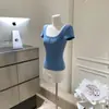Camisa azul de manga curta com colarinho e decoração de botões, mangas normais, corte reto, de fábrica, com etiqueta, cor lisa, algodão