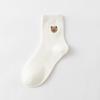Calcetines para mujer, bonitos calcetines blancos con bordado de oso, calcetines de algodón de estilo académico, sencillos y versátiles, calcetines para niñas, venta al por mayor