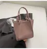Bolso tipo cubo casual transfronterizo para mujer 2025 nuevo bolso bandolera simple de gran capacidad bolso de hombro sencillo y a la moda para ir al trabajo