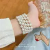 Pulseiras empilháveis de pérolas multicamadas estilo retrô francês, Exquisiteza de luxo leve, Pulseiras simples e luxuosas
