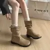 Primeiro Encontro Ji Estilo Coreano Botas Martin com Solado Grosso Femininas 2026 Outono/Inverno Novo Estilo Botas franzidas Maillard Botas de Cowboy Ocidentais