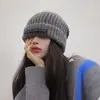 Gafas cortavientos y gorros de esquí forrados de forro polar para otoño e invierno para hombres y mujeres, Gafas y gorros de punto cálidos de lana estilo europeo y americano de Amazon