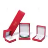 Caja de joyería de papel en ángulo recto, caja de embalaje para anillos roja, personalizable con impresión, caja de joyería con patrón de cuadros rojos