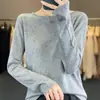 Suéter de Lã Penteada com Gola Redonda Outono e Inverno 2024 Novo Feminino Slim-Fit Emagrecedor Camisa Base Estilo Suave Suéter Curto