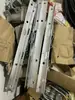 Travesaño de Poste Eléctrico/Travesaño de Ángulo de Hierro/Soporte de Alimentación de Ángulo de Hierro para Cable/Travesaño de Dos Cables Botella de Porcelana Abrazadera en Forma de U Botella de Porcelana