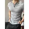 2026 Estilo Nuevo Floral Gris Ajustado Ceñidor de Cintura Manga Corta Verano para Hombre Estilo Americano Realzador Muscular Fitness Camiseta de Manga Corta para Hombre